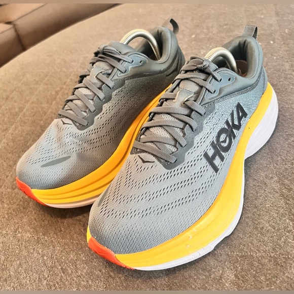 HOKA ONE ONE Bondi 8 Sz 8.5 Extra Wide Running Sneakers Excellent Condition